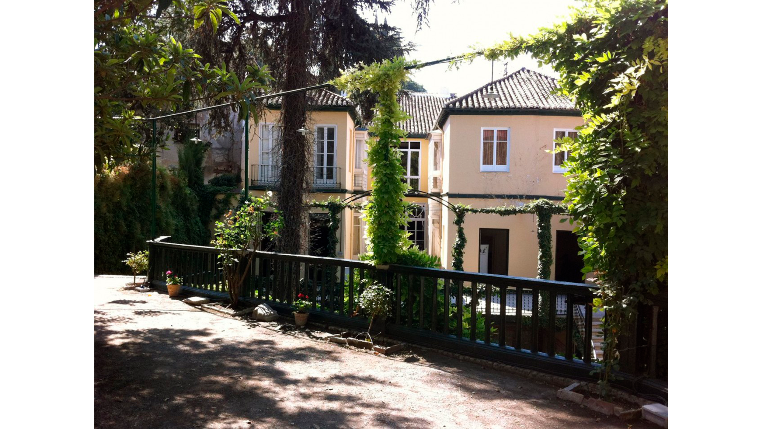 EL JARDIN DE GOMEREZ