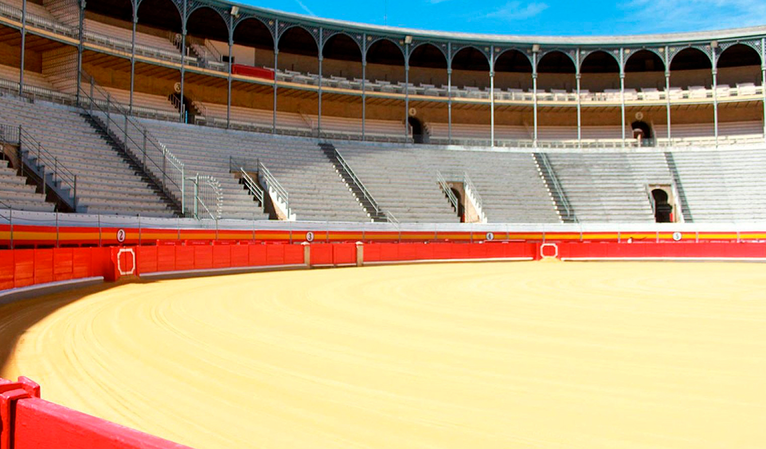 PLAZA DE TOROS DE GRANADA